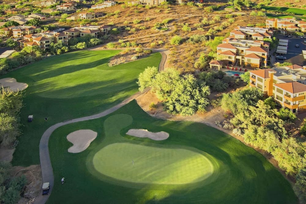 Hilton Phoenix Tapatio Cliffs Resort interior in Phoenix, AZ — gallery photo 2