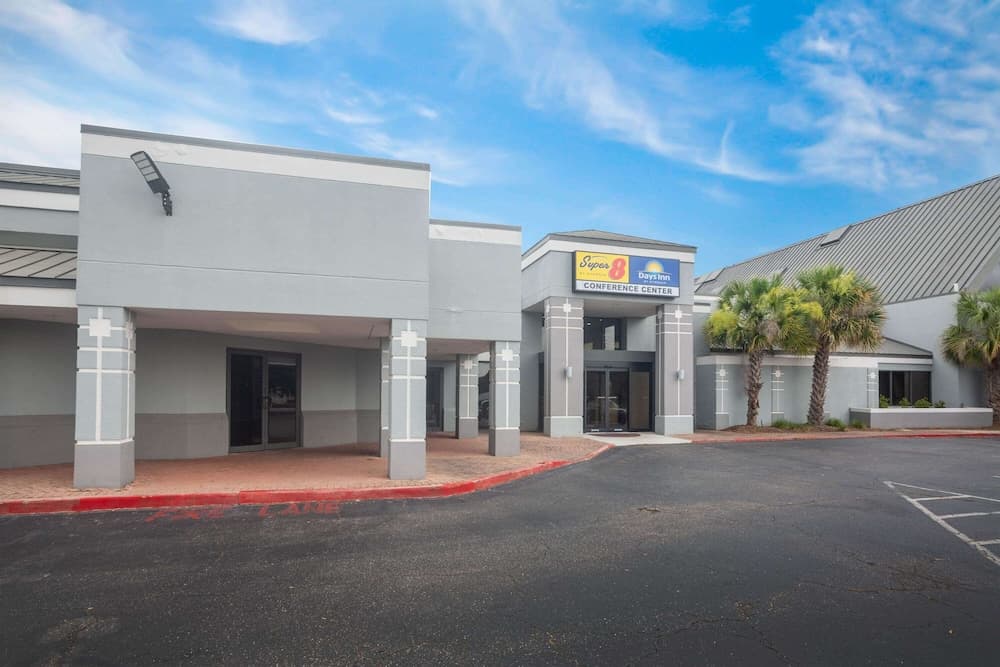 Super 8 by Wyndham Mobile I-65 featured exterior or lobby in Mobile, AL — similar hotel