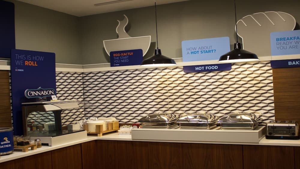 Holiday Inn Express Winfield by IHG gallery photo in Hurricane, WV — image 24