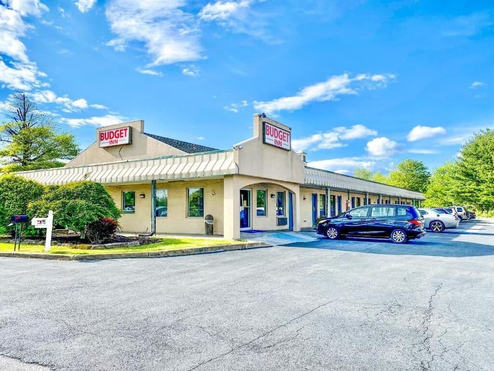 Budget Inn New Cumberland-Harrisburg-Hershey-York — hotel in New Cumberland, Pennsylvania