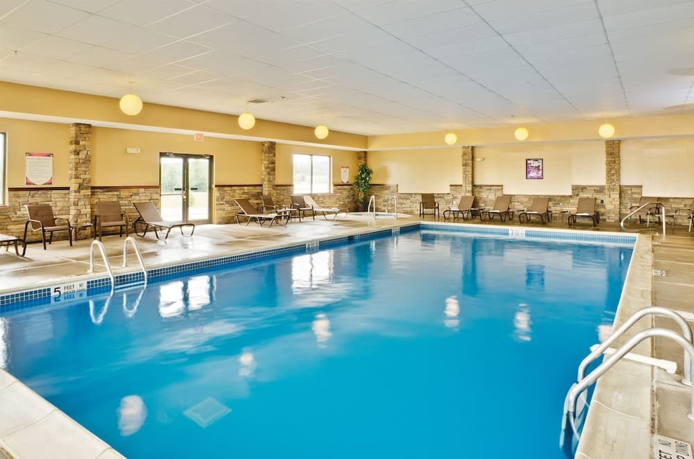 Vernon Downs Casino and Hotel interior in Vernon — gallery photo 2