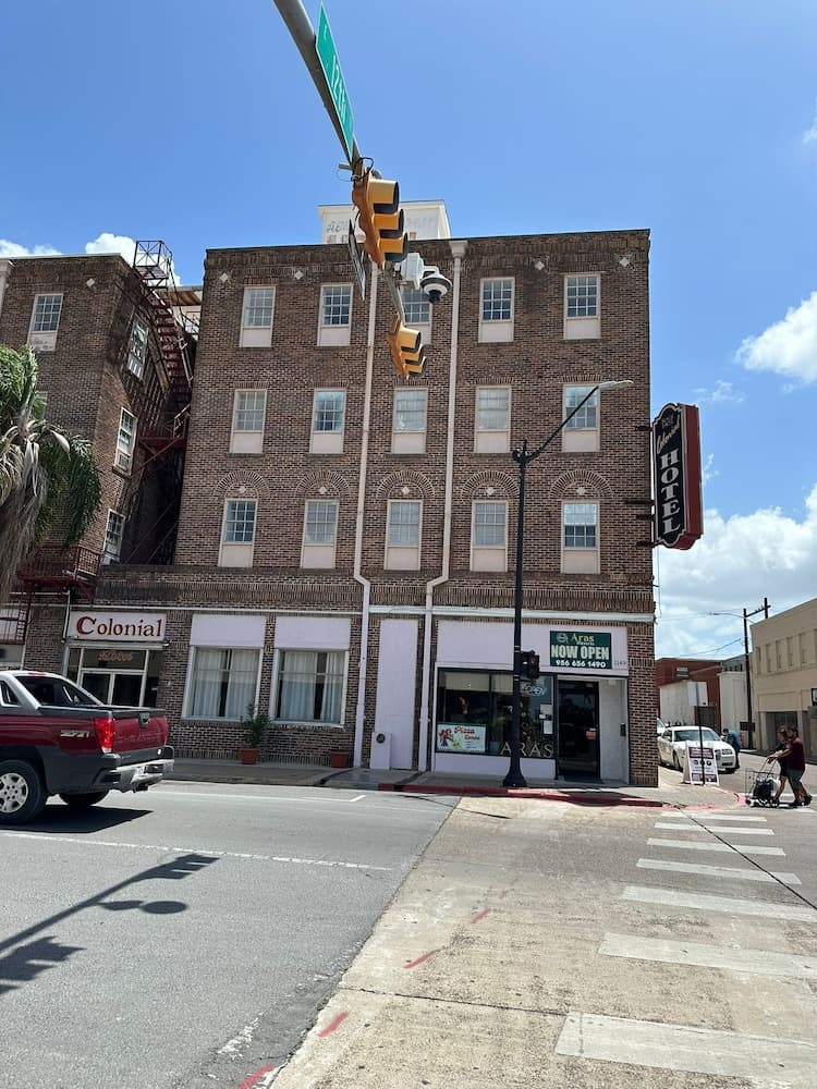 Hotel O Colonial Inn Brownsville Tx property views in Brownsville, TX — gallery photo 3