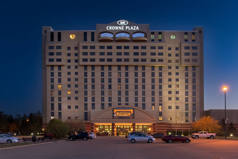 Crowne Plaza Springfield Convention Center by IHG gallery photo in Springfield, IL — image 28