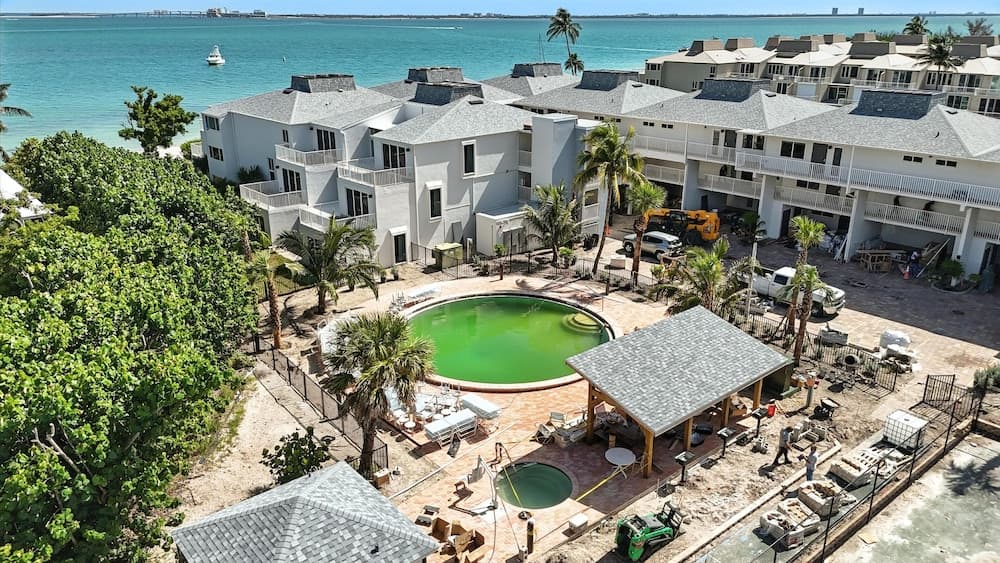 Lighthouse Resort and Club featured exterior or lobby in Sanibel, FL — similar hotel