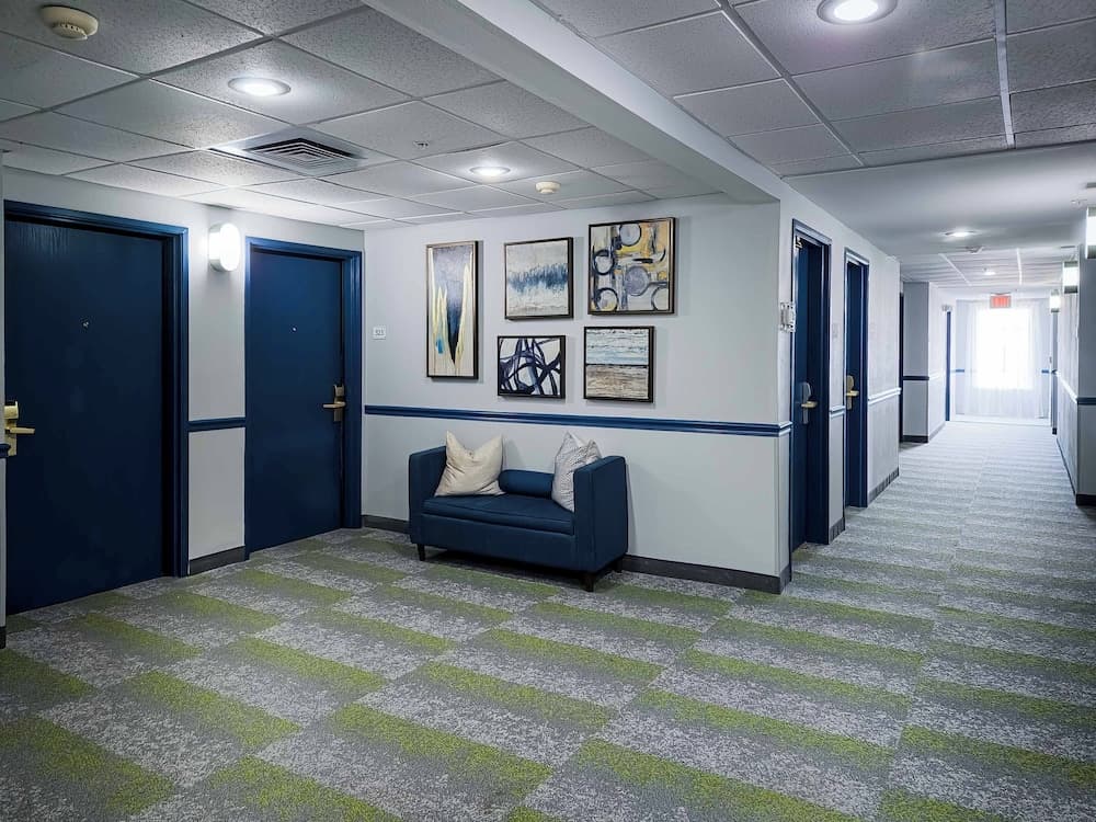 Spark by Hilton Montgomery EastChase interior in Montgomery, AL — gallery photo 2