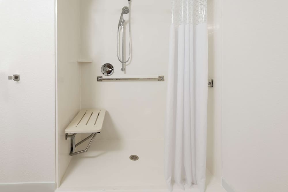 Hampton Inn Bonita Springs/Naples-North gallery photo in Bonita Springs, FL — image 7