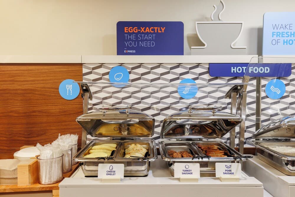 Holiday Inn Express Burlington by IHG gallery photo in Burlington, NC — image 61