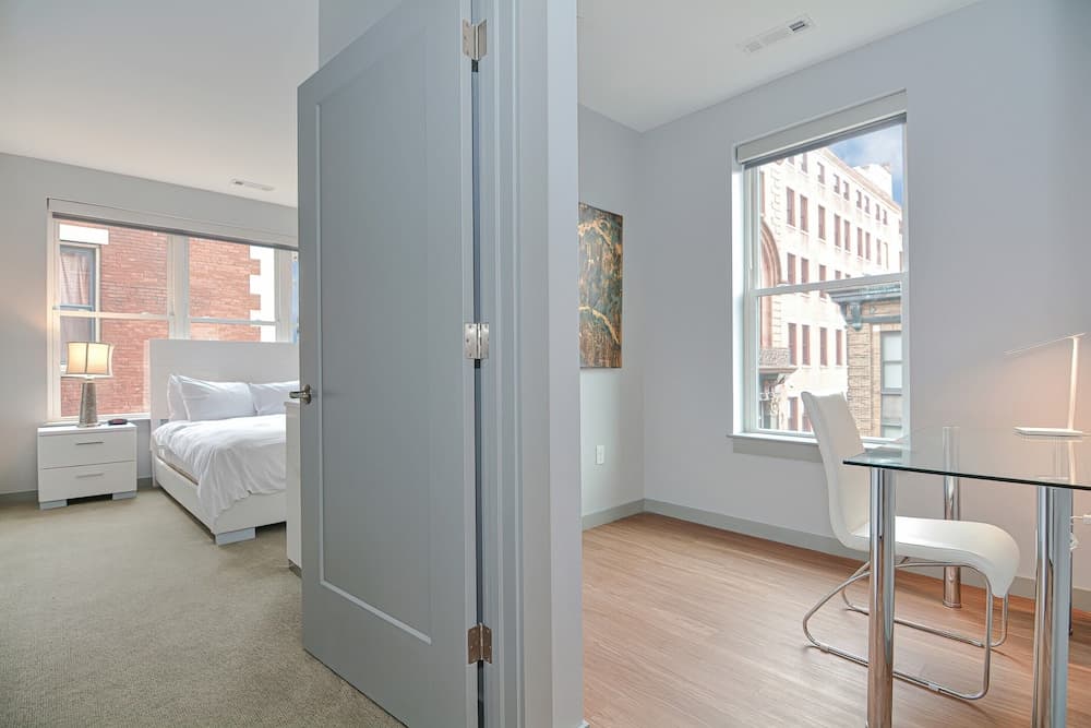 Global Luxury Suites Downtown Providence gallery photo in Providence, RI — image 53