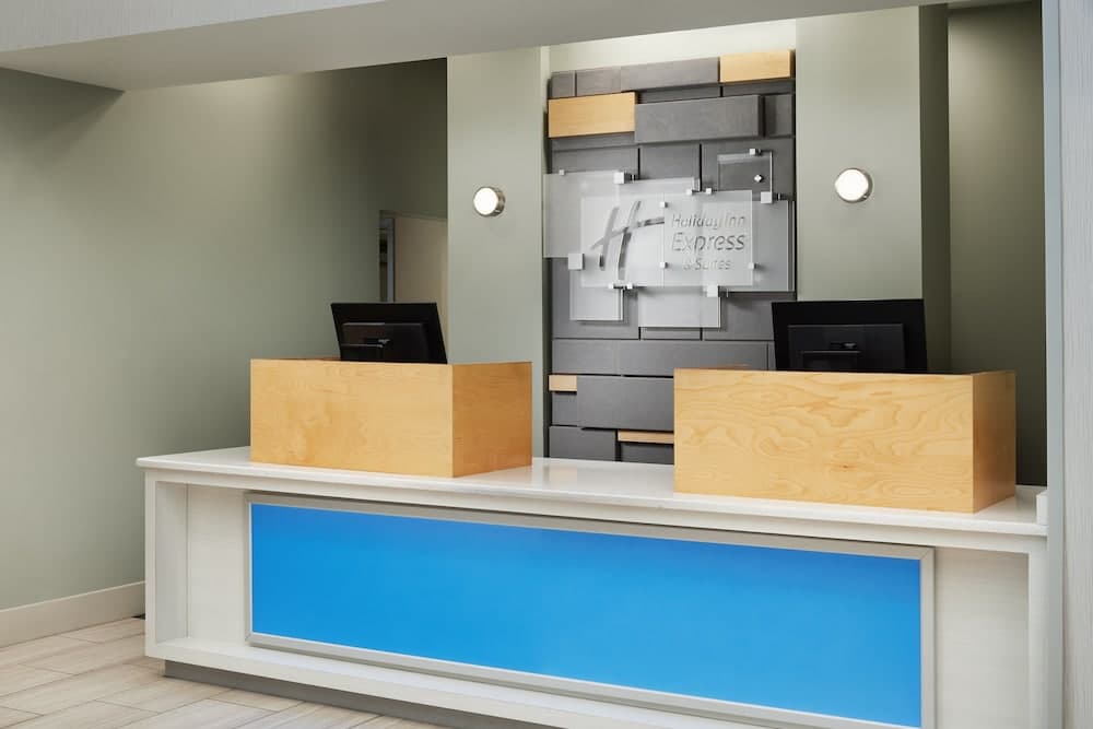 Holiday Inn Express Hotel & Suites Panama City-Tyndall by IHG gallery photo in Panama City, FL — image 17