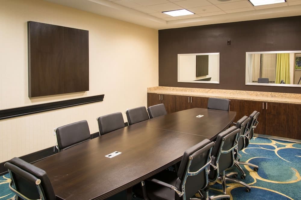 Hampton Inn & Suites Gulfport I-10 gallery photo in Gulfport, MS — image 60