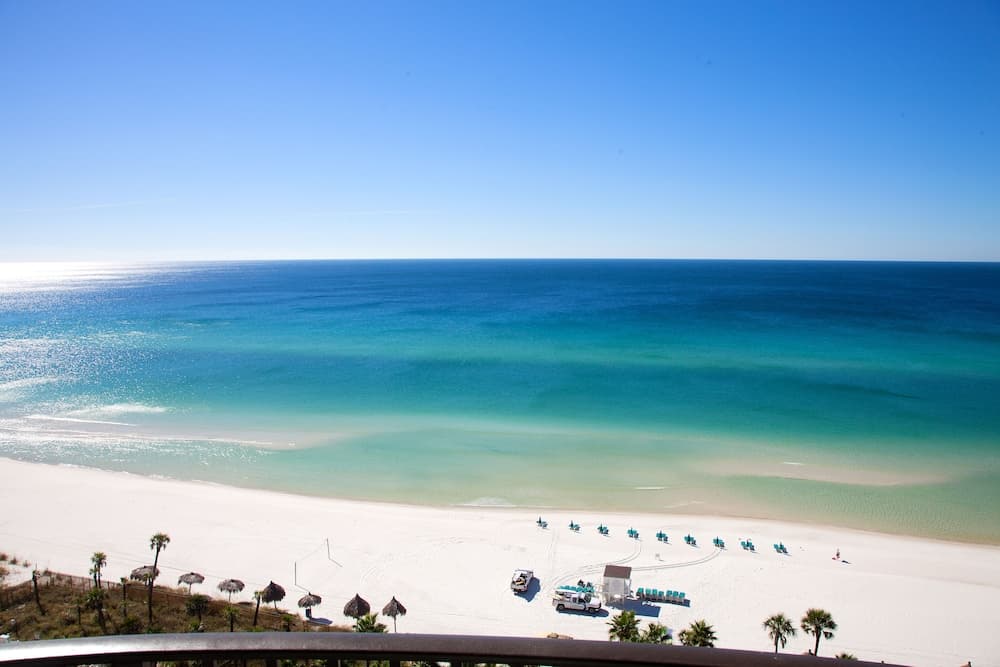 Holiday Inn Resort Panama City Beach by IHG gallery photo in Panama City Beach, FL — image 35