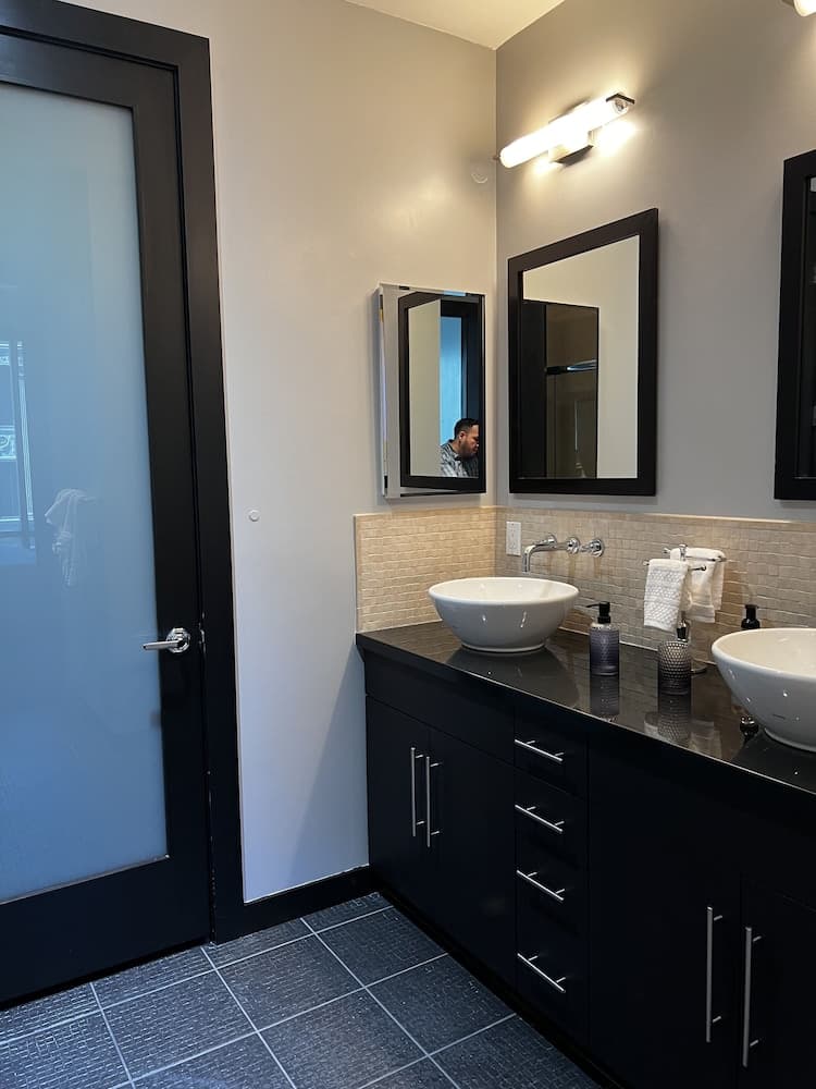 DTLA Hope St interior in Los Angeles, CA — gallery photo 2