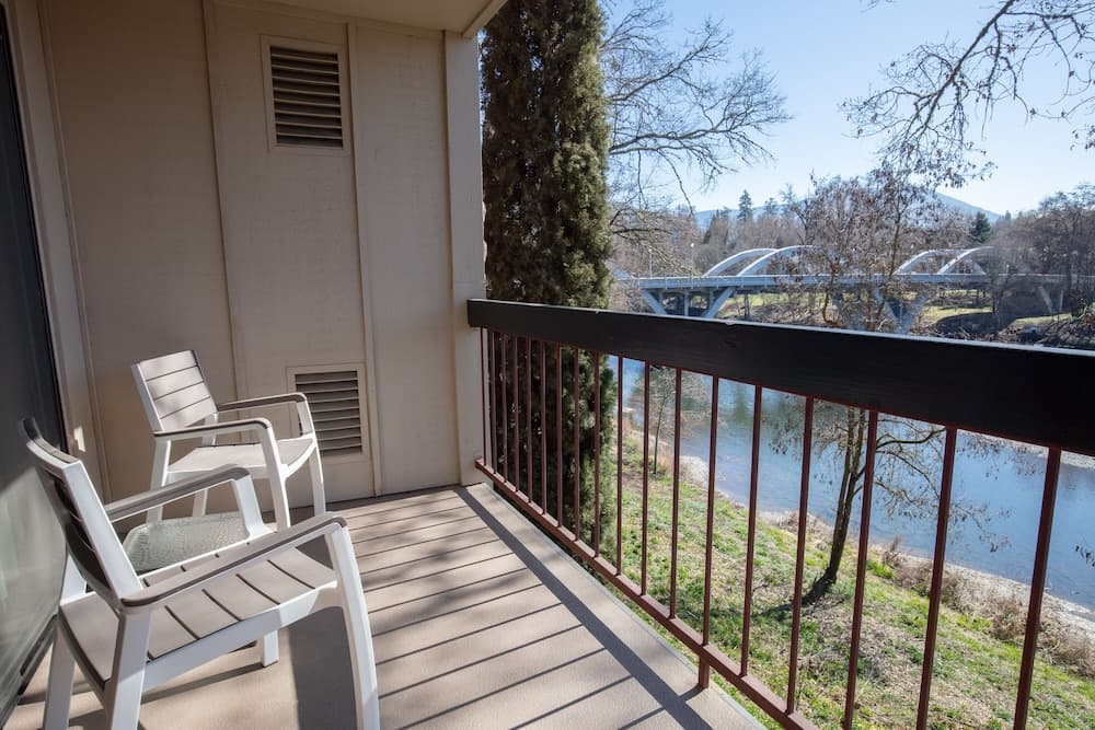 Riverside Inn gallery photo in Grants Pass, OR — image 43