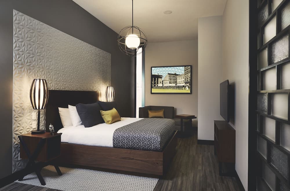 Hotel Vandivort gallery photo in Springfield, MO — image 7