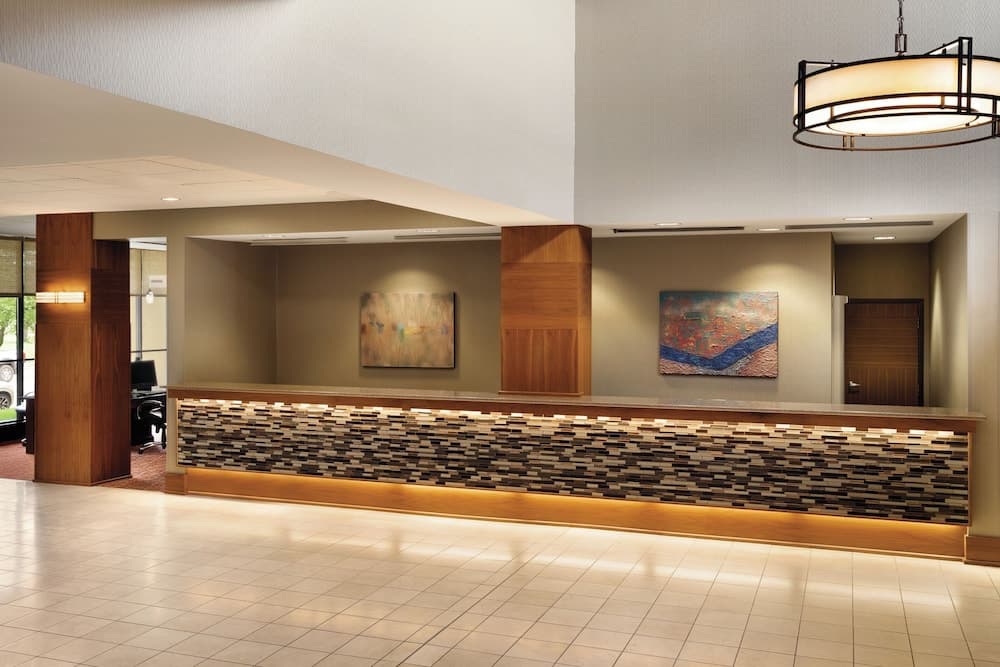 Radisson Hotel La Crosse interior in La Crosse, WI — gallery photo 2