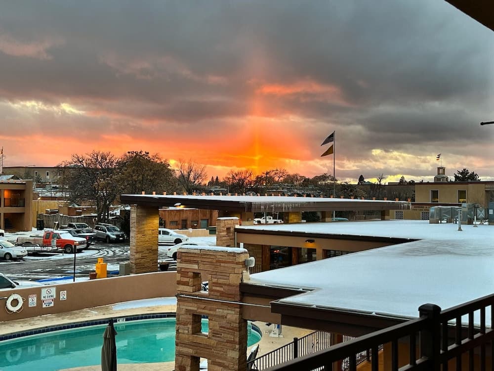 El Sendero Inn, an Ascend Collection Hotel interior in Santa Fe, NM — gallery photo 2