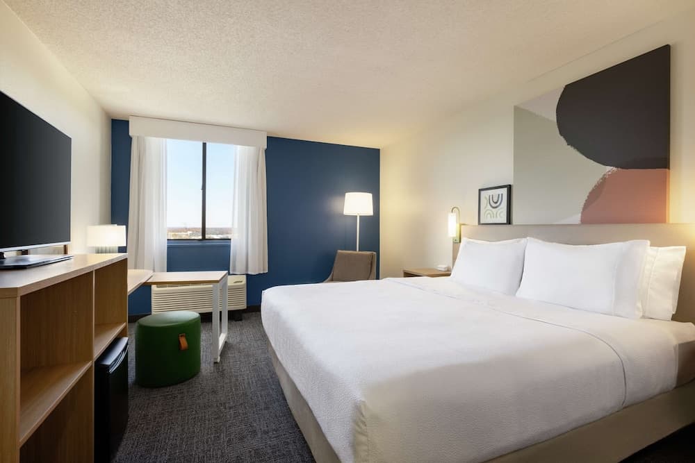 Spark by Hilton Germantown Washington DC North featured exterior or lobby in Germantown, MD — similar hotel