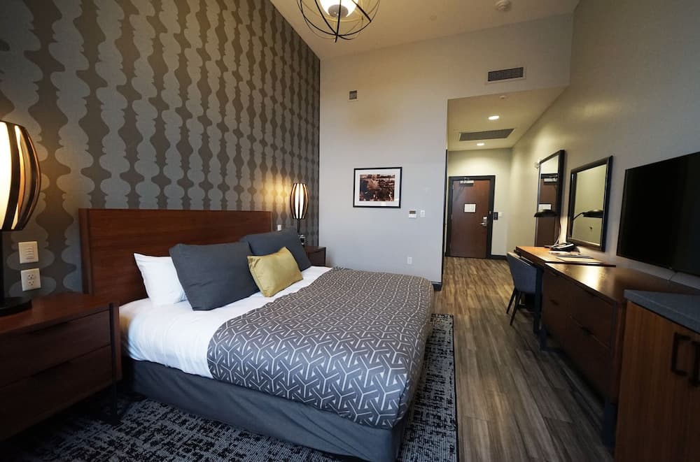 Hotel Vandivort gallery photo in Springfield, MO — image 19