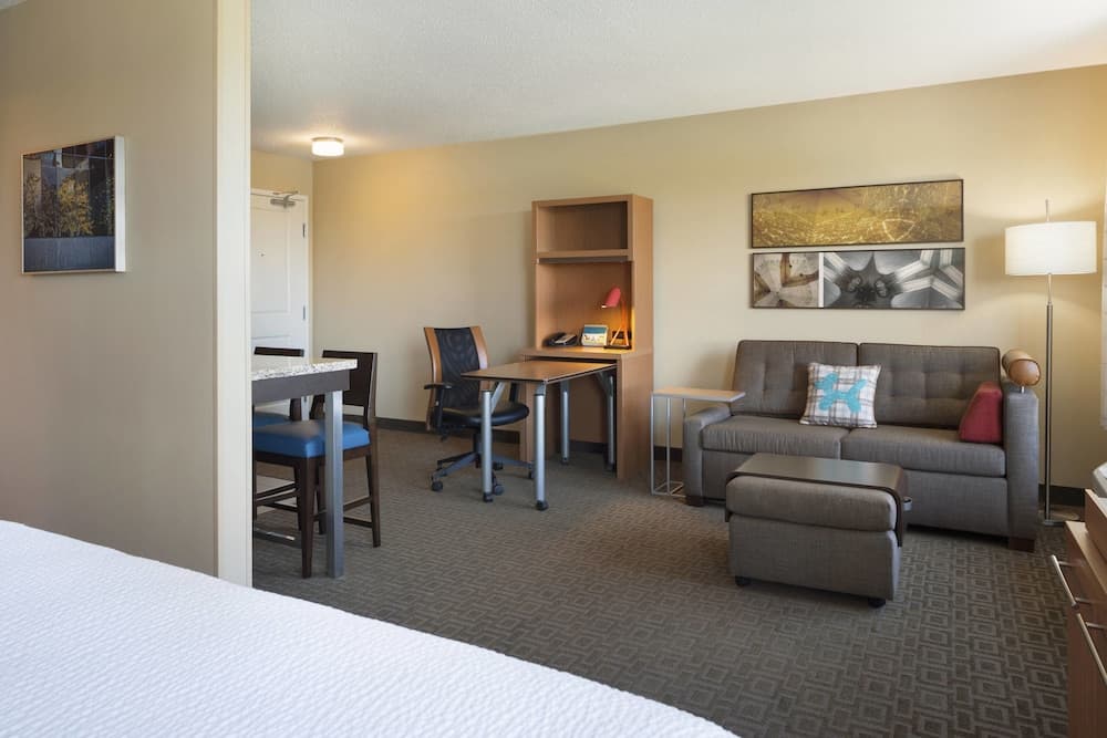 TownePlace Suites Chicago Naperville property views in Naperville, IL — gallery photo 3