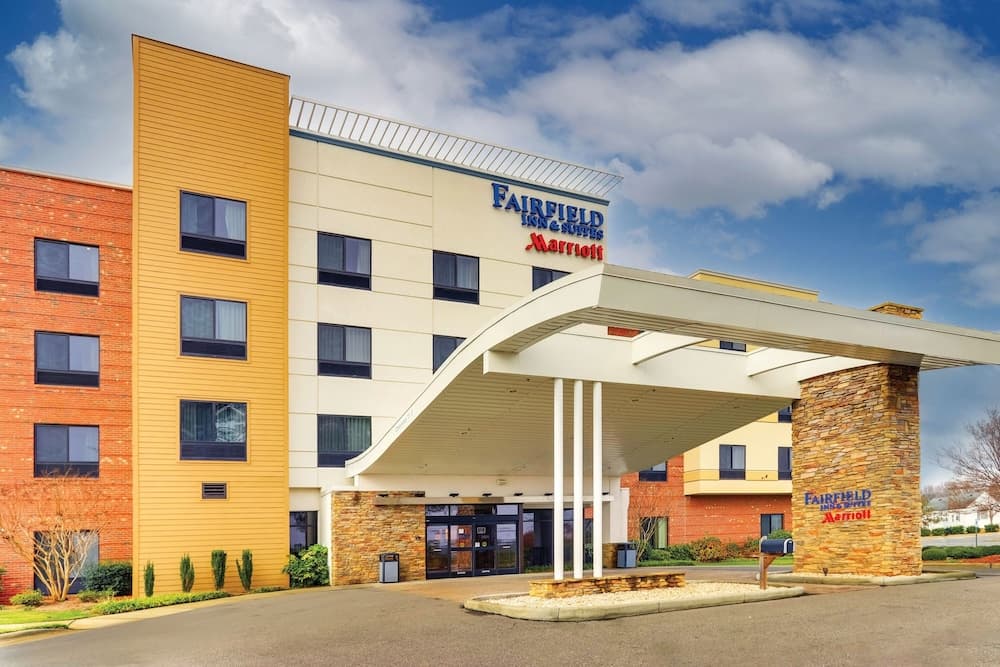 Fairfield Inn & Suites Dunn I-95 featured exterior or lobby in Dunn, NC — similar hotel