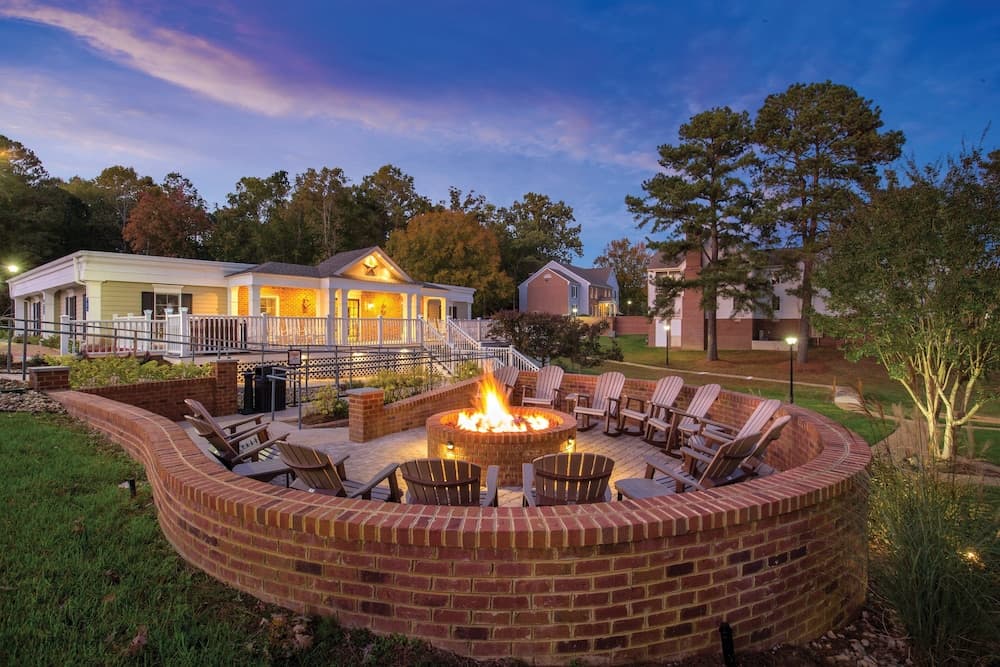 Club Wyndham Patriots’ Place featured exterior or lobby in Williamsburg, VA — similar hotel