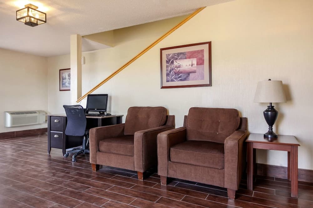 Quality Inn Hays I-70 property views in Hays, KS — gallery photo 3