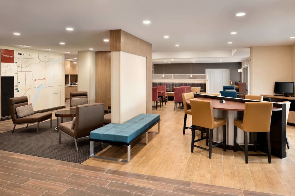 TownePlace Suites by Marriott Minooka interior in Minooka, IL — gallery photo 2