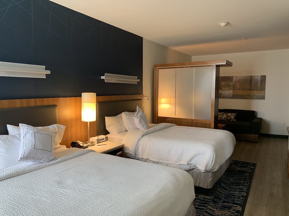 SpringHill Suites Houston Baytown gallery photo in Baytown, TX — image 19