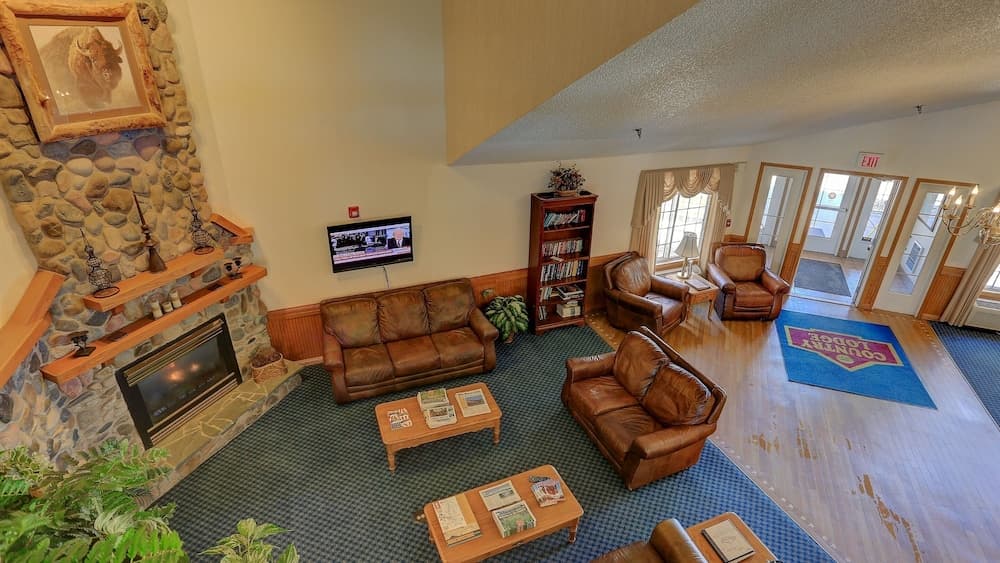 Woodland Country Lodge featured exterior or lobby in Woodland Park, CO — similar hotel