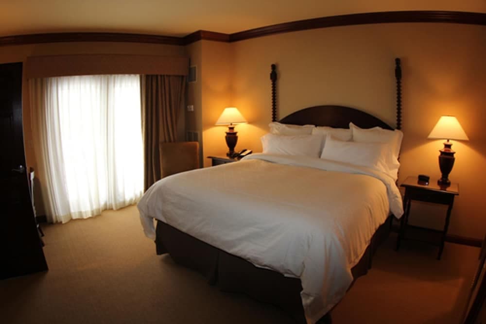 The Osthoff Resort property views in Elkhart Lake, WI — gallery photo 3