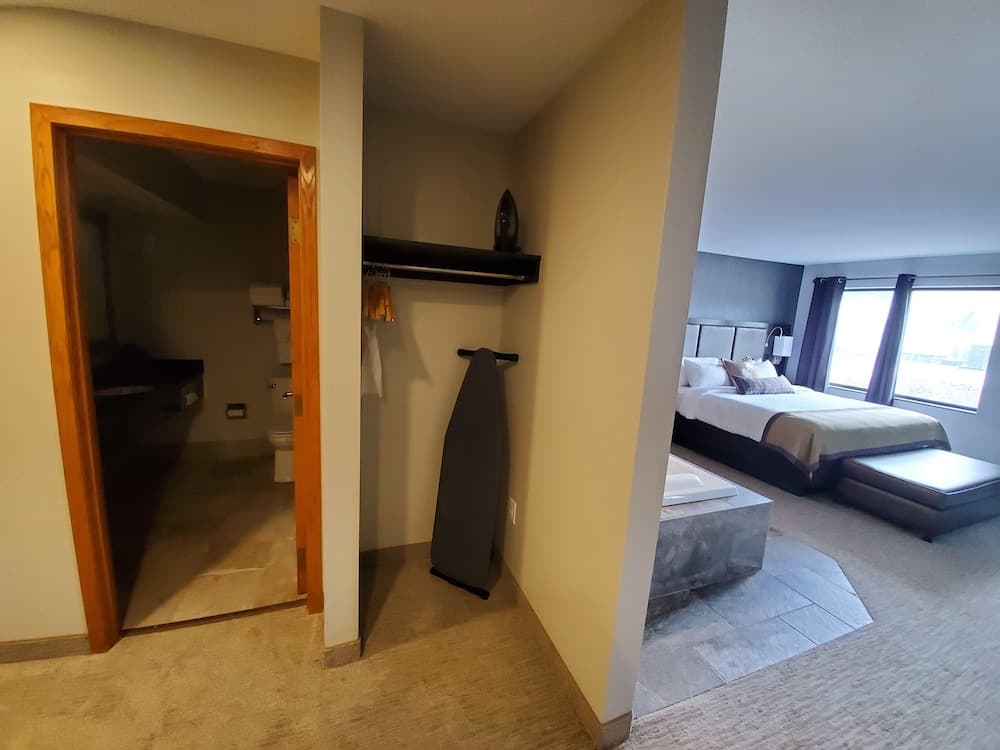 Express Suites Riverport Inn & Suites gallery photo in Winona, MN — image 23