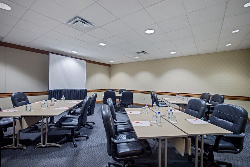 Crowne Plaza: Philadelphia - King of Prussia by IHG property views in King of Prussia, PA — gallery photo 3