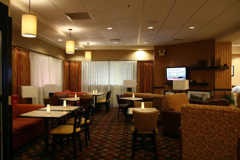 Hampton Inn Chambersburg gallery photo in Chambersburg, PA — image 21