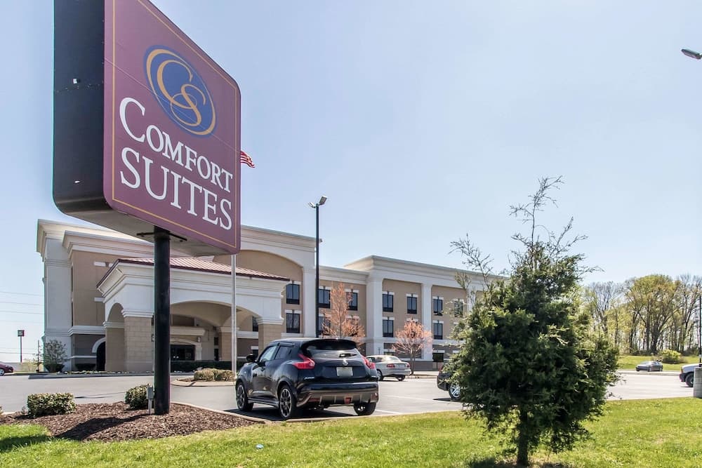 Comfort Suites Smyrna - Nashville Area featured exterior or lobby in Smyrna, TN — similar hotel