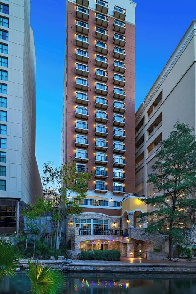 Courtyard Marriott Riverwalk exterior or lobby in San Antonio, TX — main listing photo