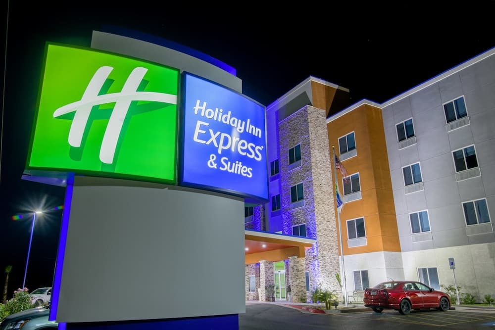 Holiday Inn Express & Suites Raymondville by IHG featured exterior or lobby in Raymondville, TX — similar hotel