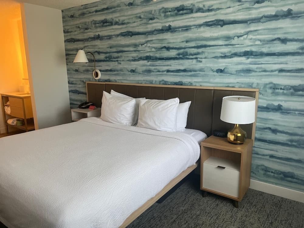 Towneplace Suites by Marriott Warren interior in Warren, MI — gallery photo 2