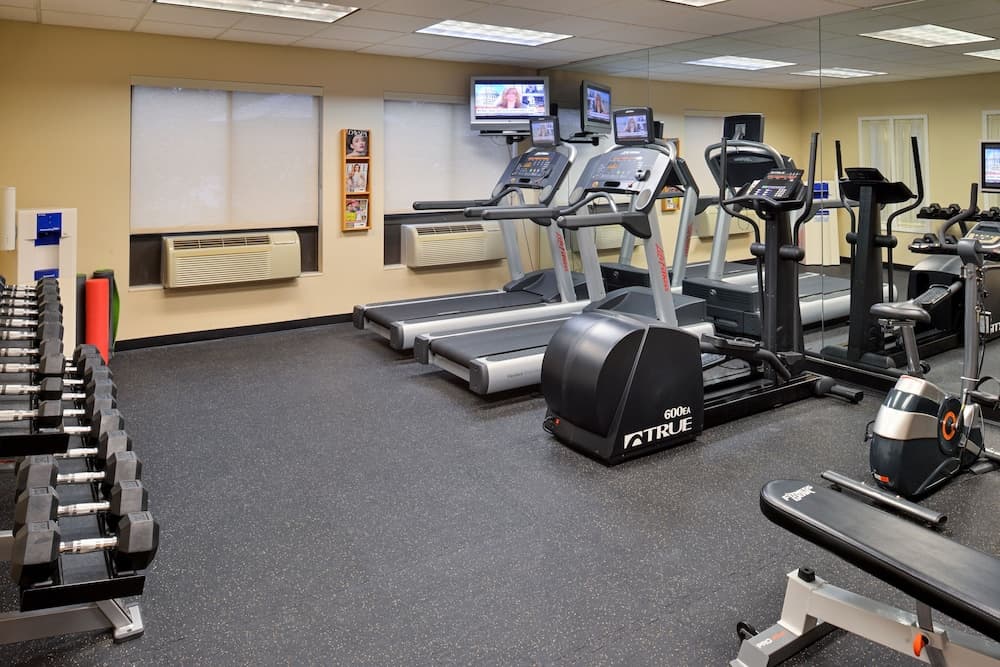 Towneplace Suites by Marriott Warren gallery photo in Warren, MI — image 10