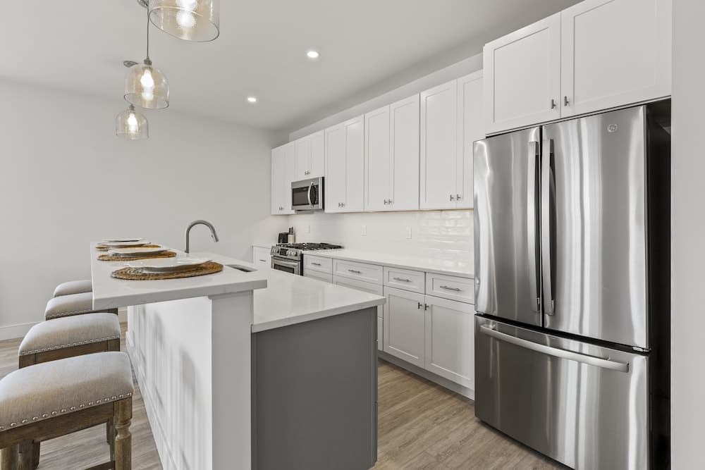 Seaport Oasis interior in Wildwood, NJ — gallery photo 2