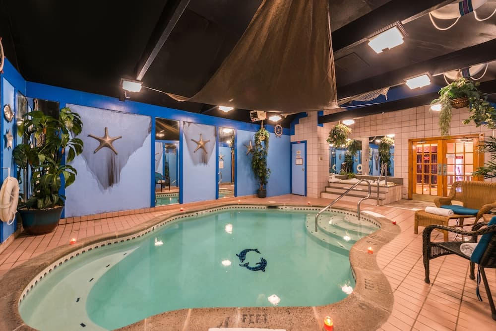 Inn of the Dove Romantic Suites with Jetted Tub & Fireplace featured exterior or lobby in Bensalem, PA — similar hotel