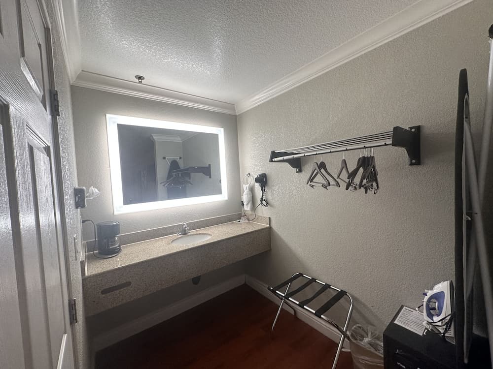 Casa Blanca Hotel - Orange gallery photo in Orange, CA — image 48