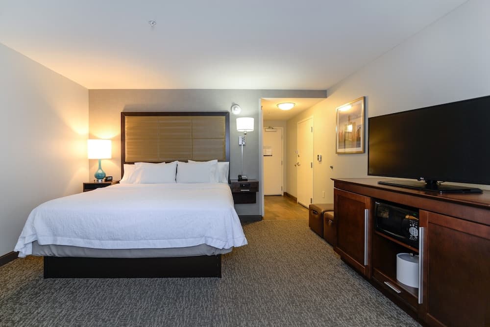 Hampton Inn Brighton gallery photo in Brighton, MI — image 4