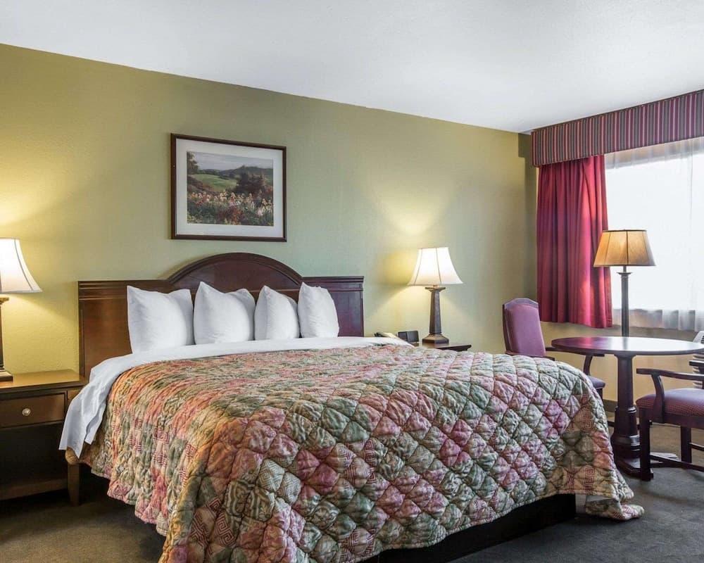 Quality Inn & Suites Cameron Park Shingle Springs gallery photo in Shingle Springs, CA — image 34