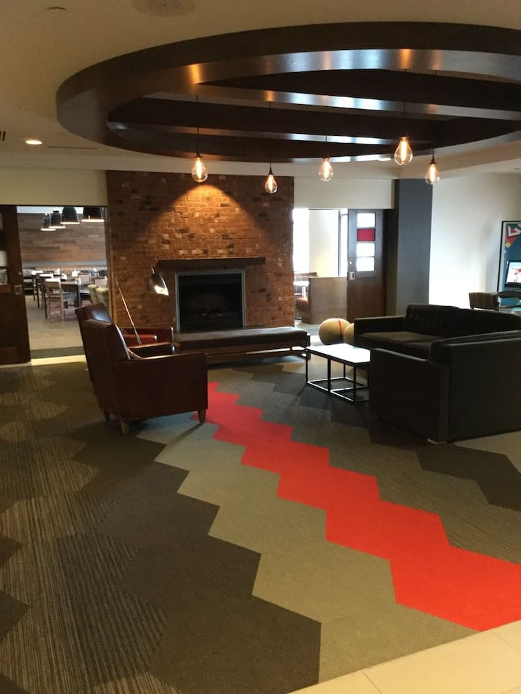 Radisson Hotel Detroit Metro Airport property views in Romulus, MI — gallery photo 3