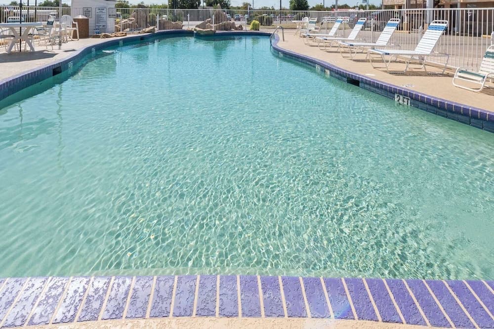 Relax Inn Mineral Wells interior in Mineral Wells, TX — gallery photo 2