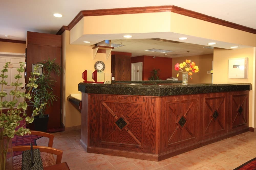 Residence Inn By Marriott Flint gallery photo in Flint, MI — image 24