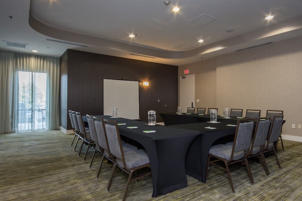 Courtyard Marriott Concord gallery photo in Concord, NC — image 24
