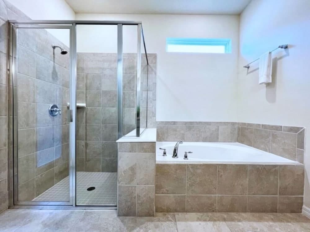 Tempo Trek Lodgings gallery photo in Davenport, FL — image 28