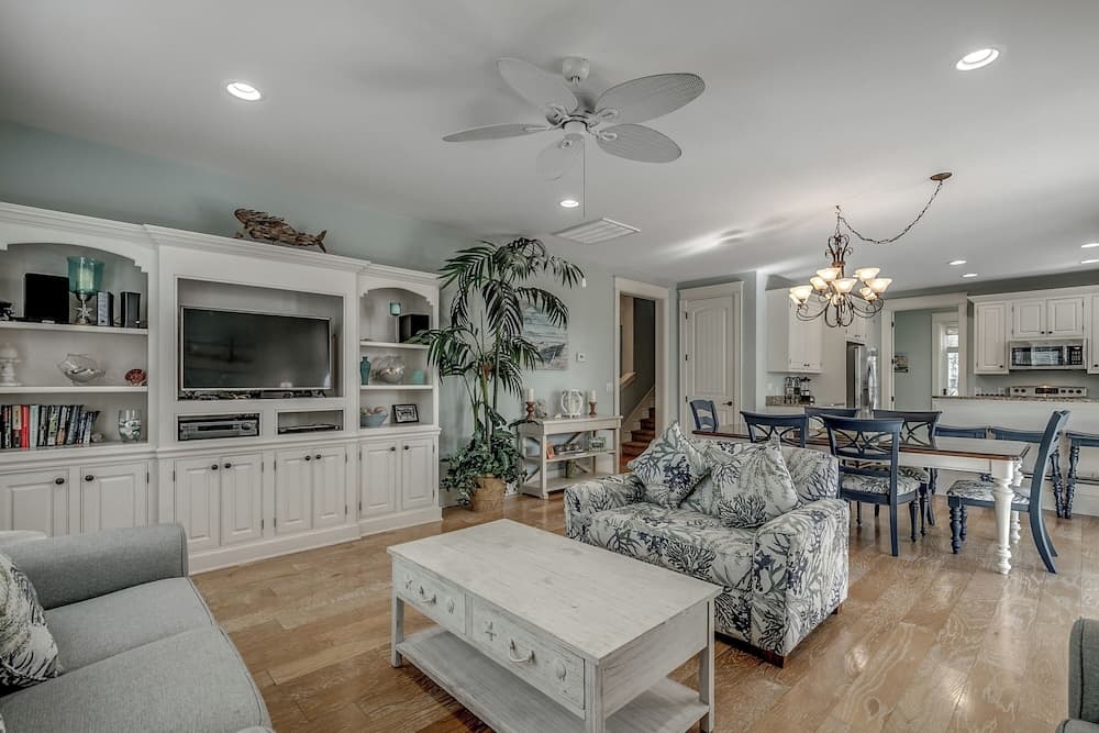 North Beach Resort & Villas gallery photo in North Myrtle Beach, SC — image 689