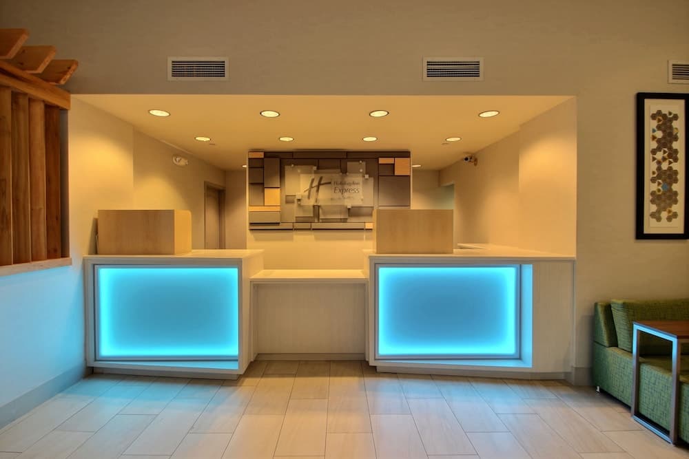 Holiday Inn Express Hotel & Suites Milwaukee Airport by IHG property views in Milwaukee, WI — gallery photo 3
